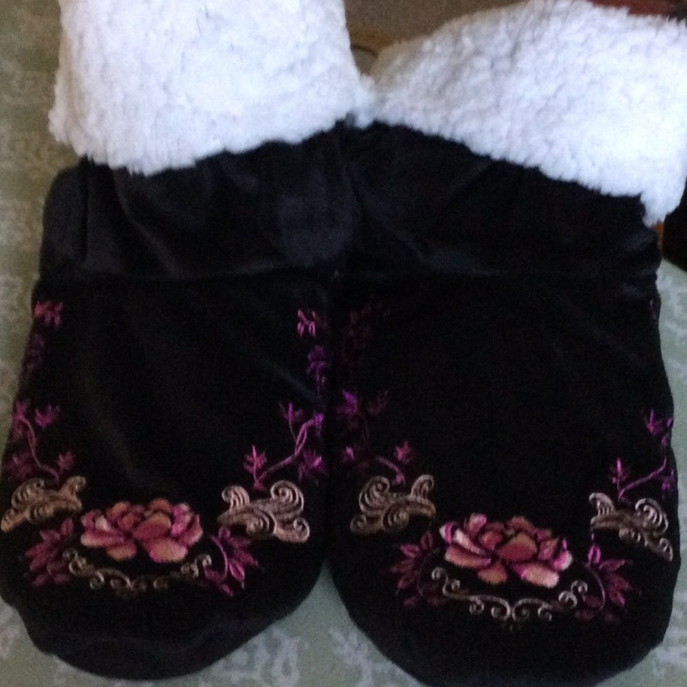Faceplant booties slippers - Picture 2 of 3